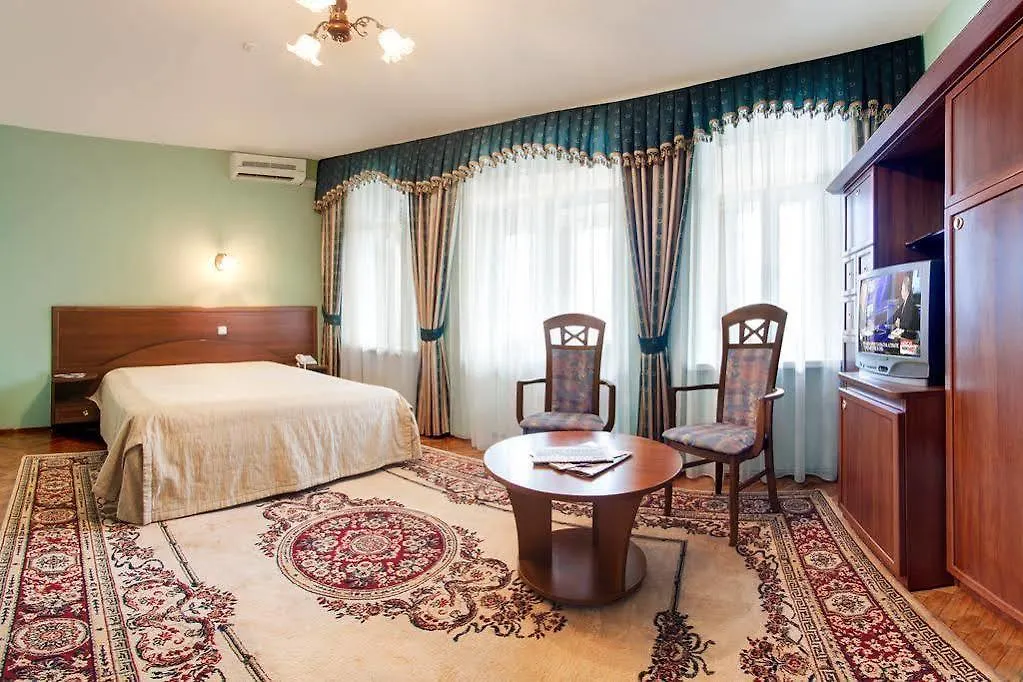 Oberig Hotel كييف