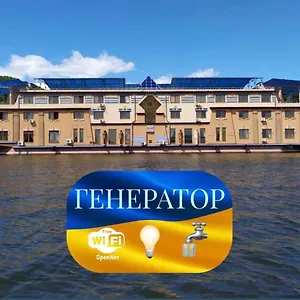 4* Отель фараон